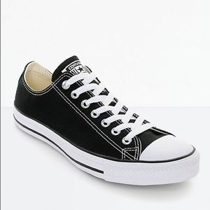 black converse